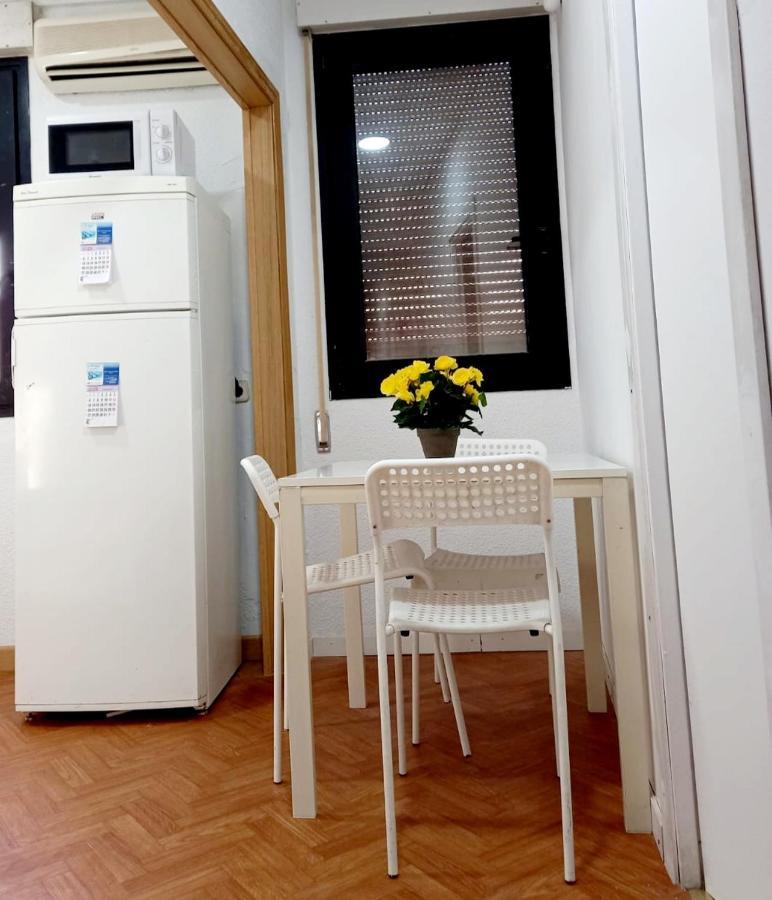 Hostel Pepe Viajes Madrid Dış mekan fotoğraf