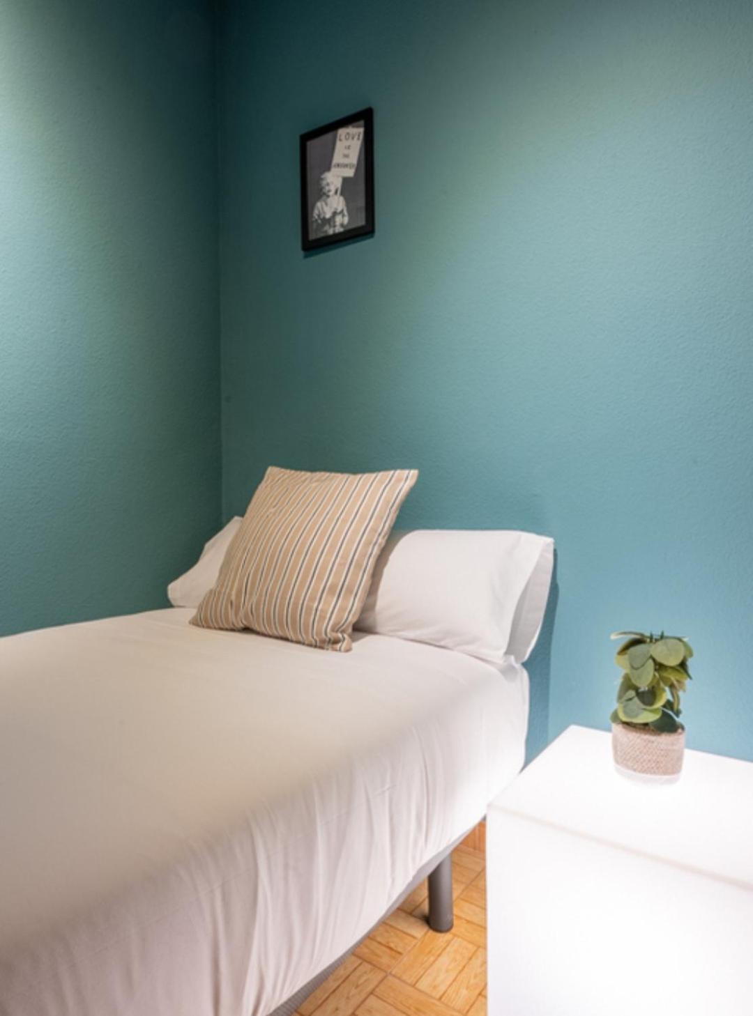 Hostel Pepe Viajes Madrid Dış mekan fotoğraf